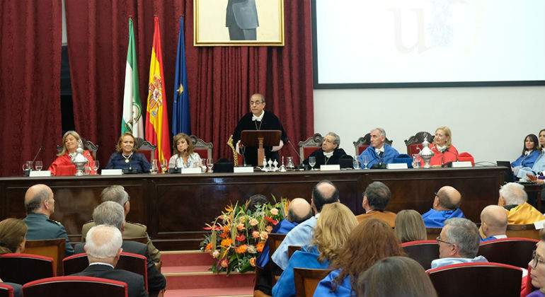 universidad-sevilla-defini.jpg