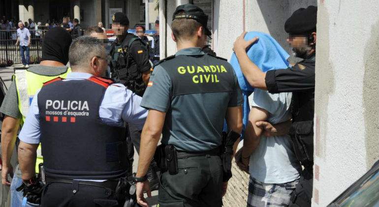 policia-mossos-guardia-civil-efe.jpg