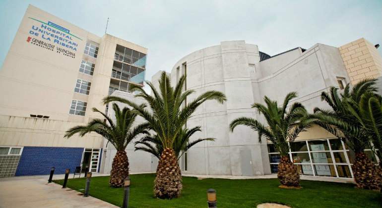 Hospital-de-la-Ribera-1.jpg