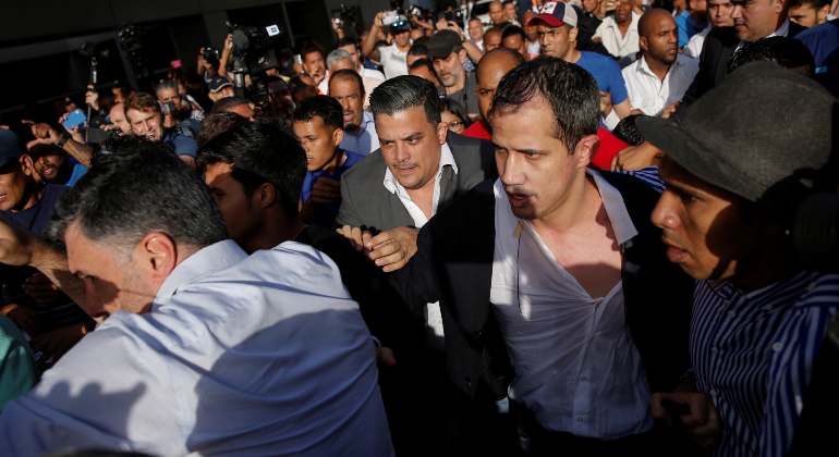 guaido-agredido-venezuela.jpg