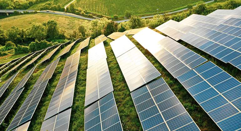 Solares-placas-sol-istock-770.jpg