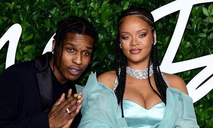 rihanna-barrigon-770.jpg