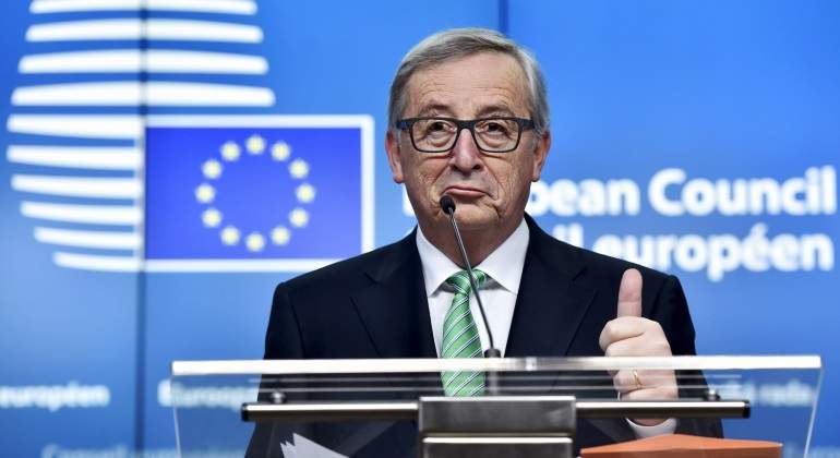 juncker-pulgar-arriba-reuters.jpg