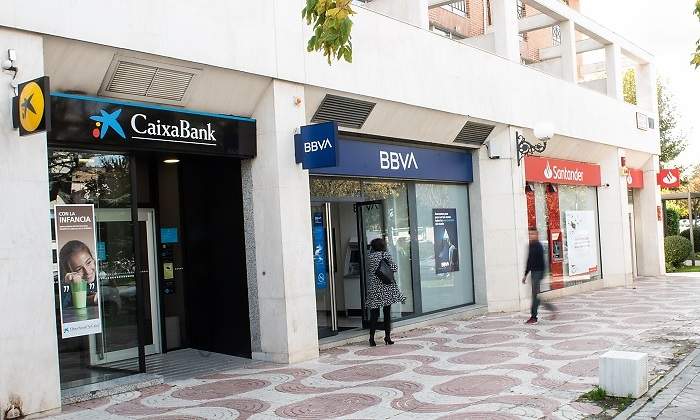 sucursales-oficinas-santander-caixabank-bbva.jpg