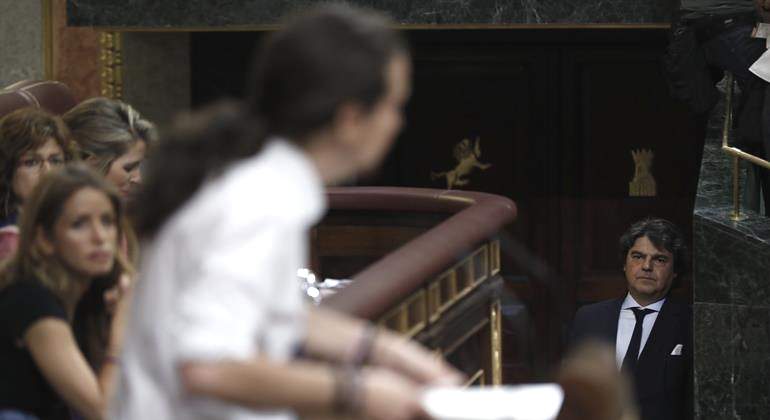 moragas-iglesias-congreso-efe.jpg