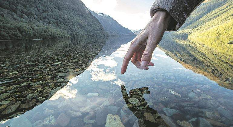 rio-agua-mano-770-istock.jpg