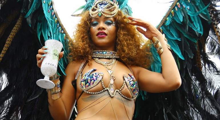 rihanna-virgen-770.jpg