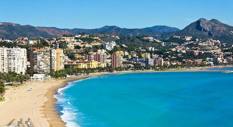 costa-playa-istock.jpg
