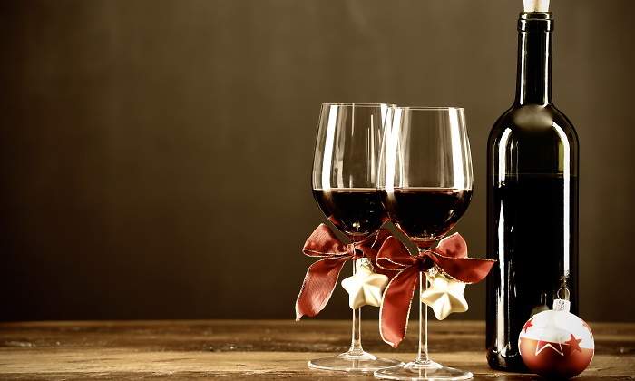 vino-tinto-espanol-navidad-1.jpg