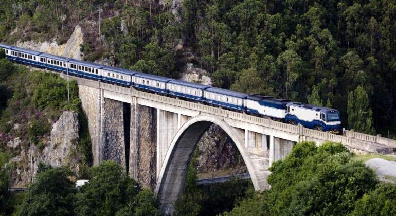 770x420-transcantabrico-portada-trenes-lujo.jpg