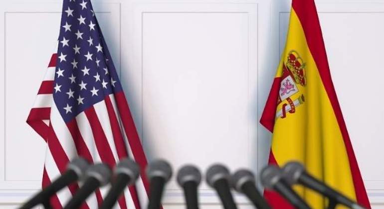 eeuu-espana-banderas.jpg