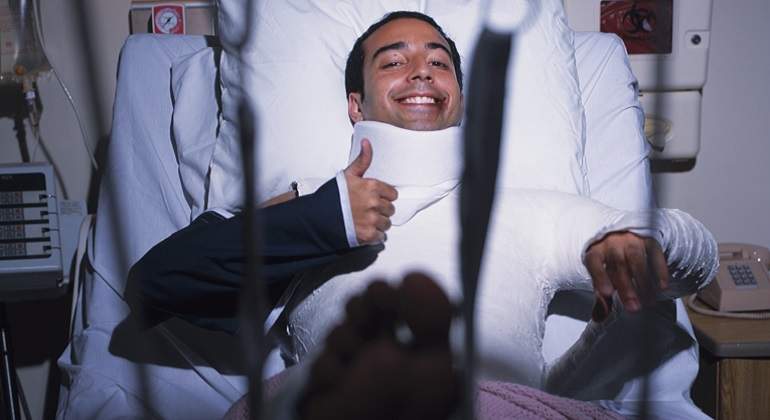 Accidentado_con_escayola.jpg
