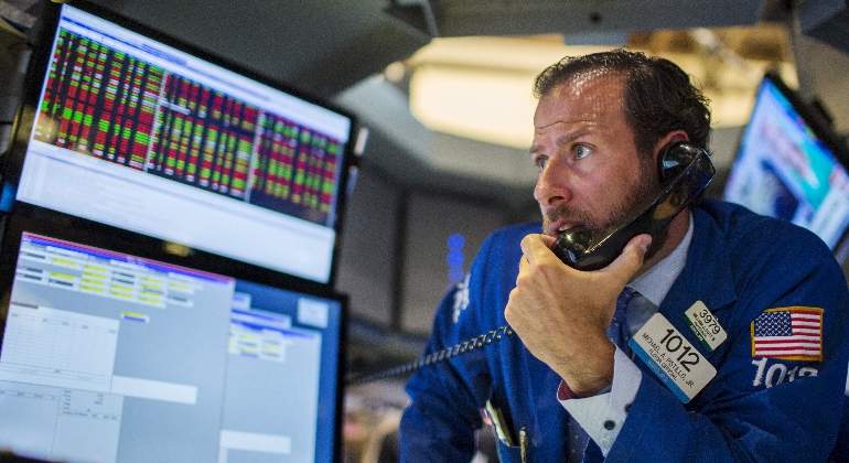 Wall-Street-telefono-Reuters.jpg
