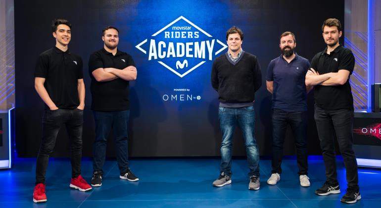 movistar-riders-academy-770.jpg