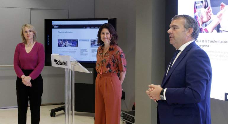 Presentacin de Hub Empresa GUILLERMO LUCAS