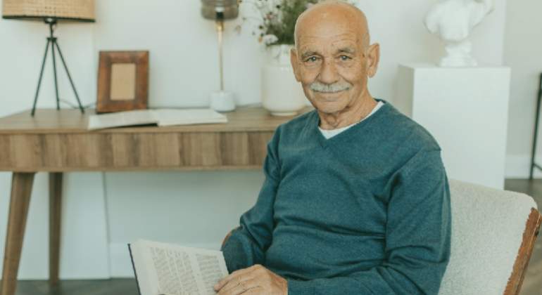 senior-living-urbanitae.jpg