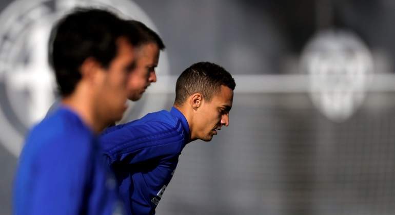 rodrigo-entrenamiento-valencia-united-efe.jpg