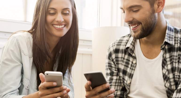 smartphones-istock.jpg