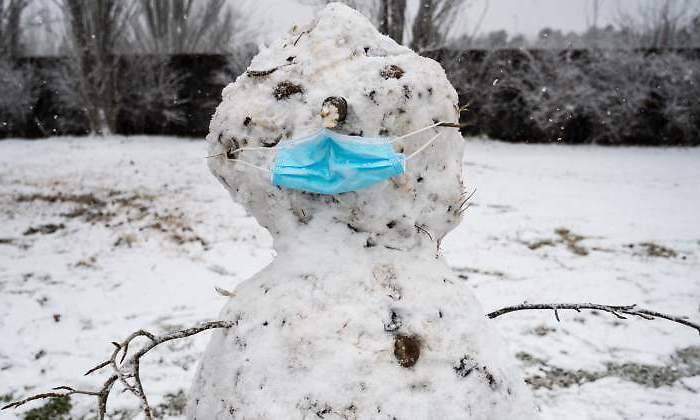 muneco-nieve-mascarilla-getty.jpg