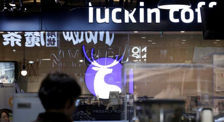 Luckin-Coffee.jpg