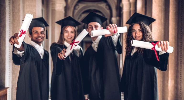 graduados-defini.jpg