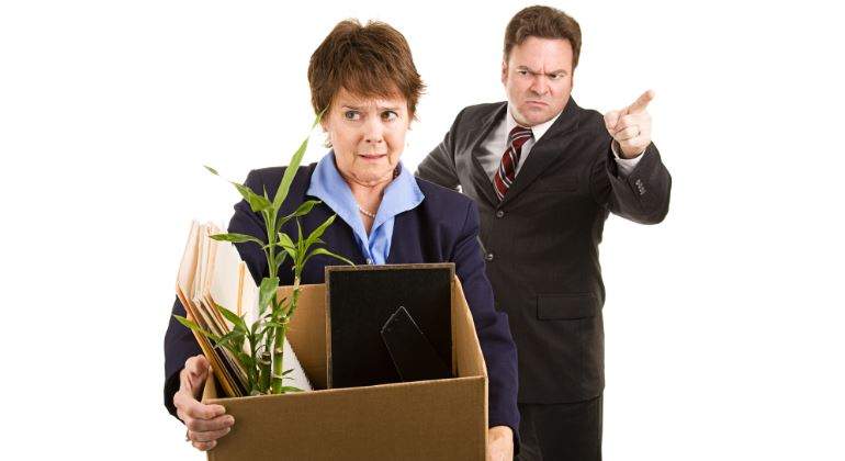 despido-jefe-caja-770-dreamstime.jpg