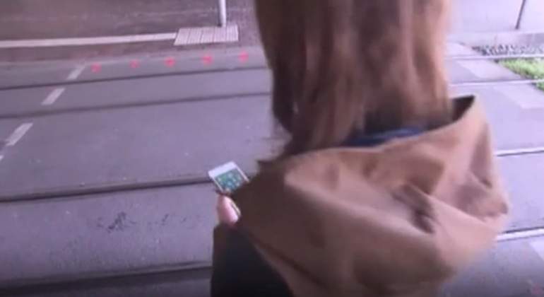 senales-trafico-smombies-moviles.jpg