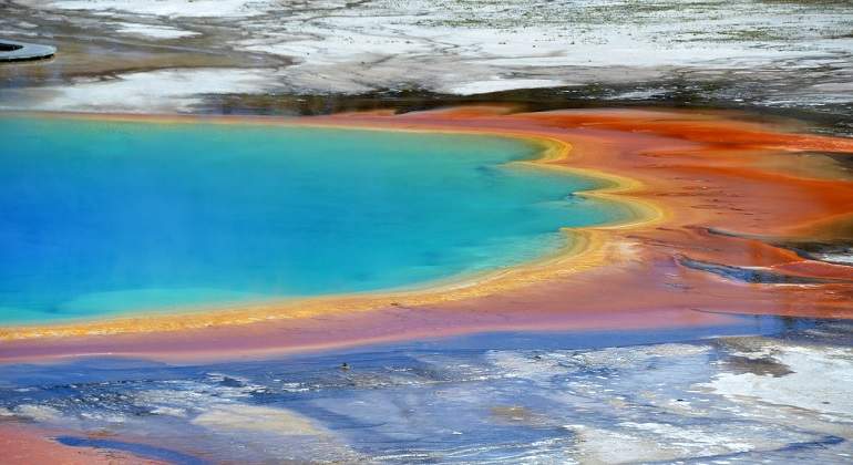 Gran-Fuente-Prismatica-en-Yellowstone