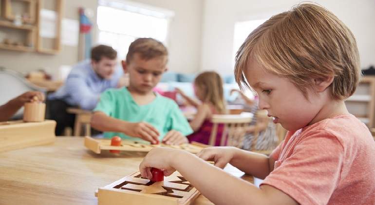 montessori-dreamstime.jpg