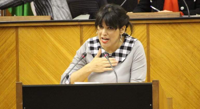 teresa-rodriguez-investidura-tw.jpg