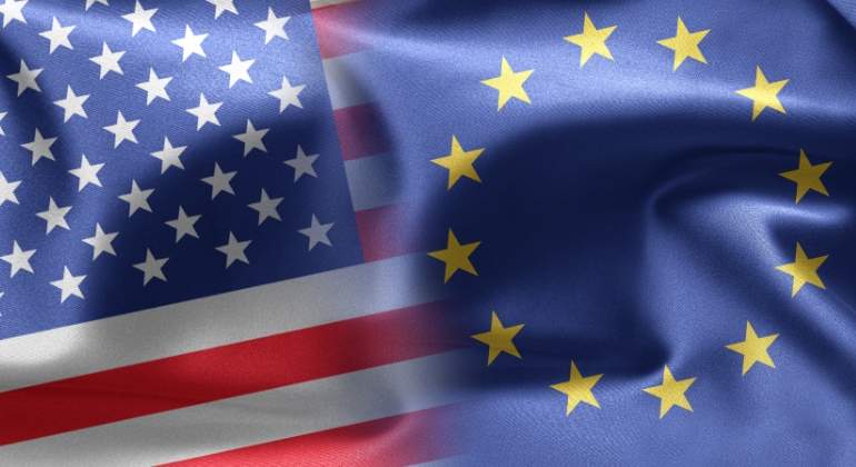 eeuu-ue-banderas-dreamstime.jpg