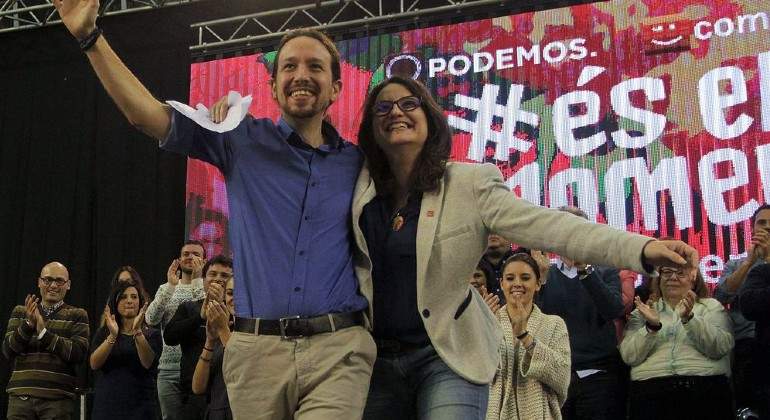 Pablo Iglesias y Mnica Oltra cuando Podemos y Comproms concurrieron juntos a las elecciones en 2015 REUTERS