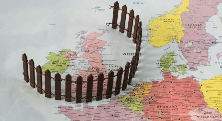 brexit-valla-dreamstime-770x420.jpg