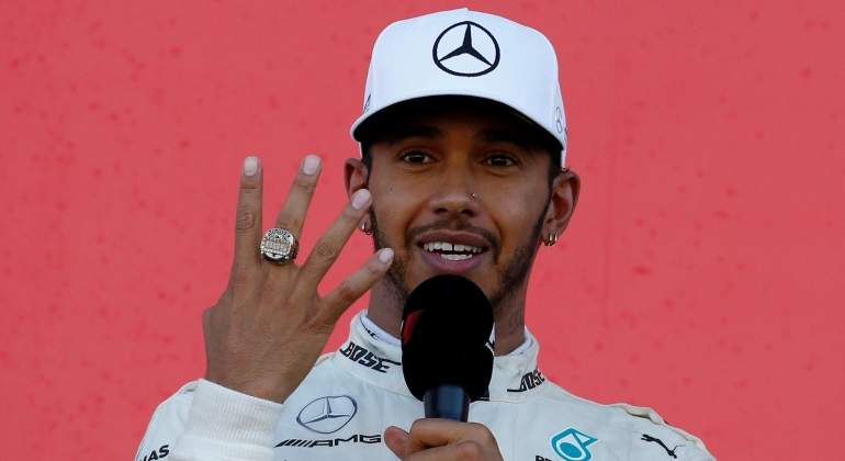 Lewis-Hamilton--reuters.jpg