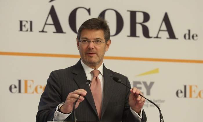 catala-rafael-agora-microfonos.jpg