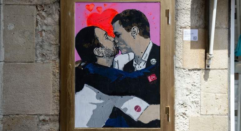sanchez-iglesias-beso-cuadro-getty-afp.jpg