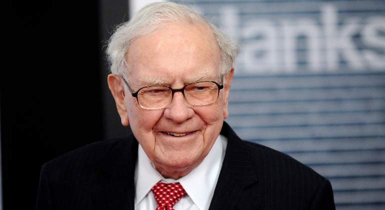 770-420-warren-buffett-alamy.jpg