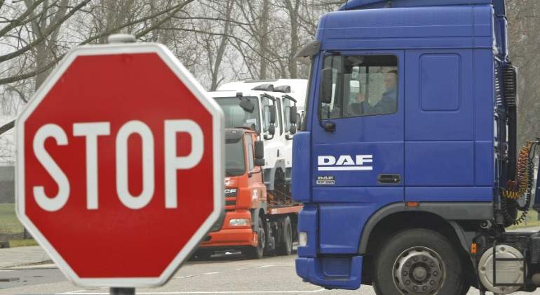 daf-camion-stop-reuters.jpg