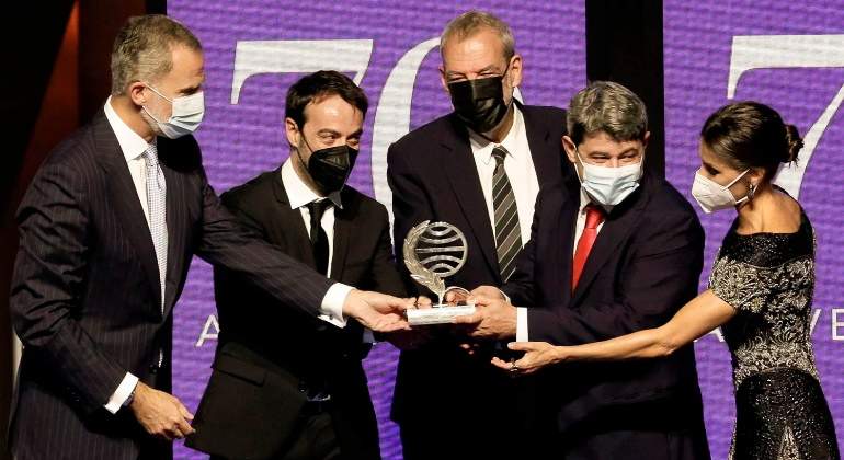 premio-planeta-2021-carmen-mola.jpg