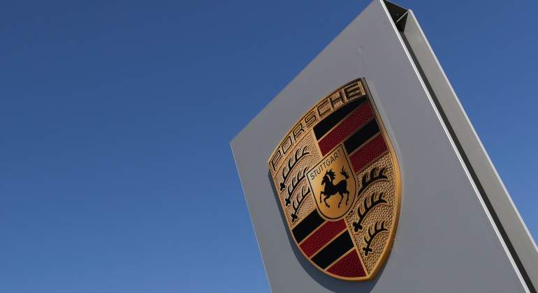 porsche-reuters.jpg