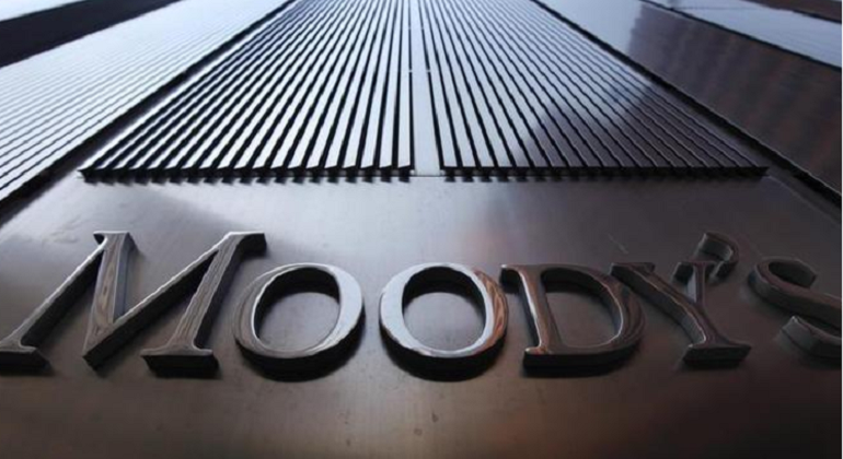 moodys-logo-reuters.png