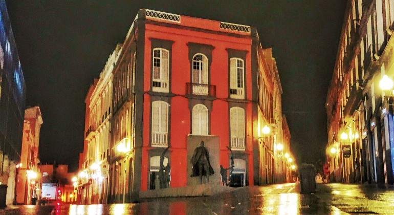 canarias-estatua.jpg