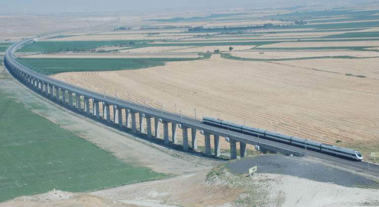 linea-de-alta-velocidad-ankara-estambul-turquia-ohl.jpg