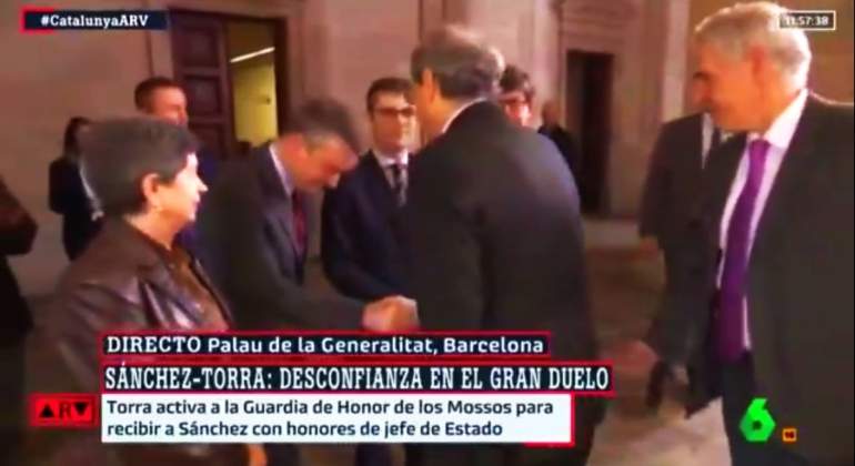 redondo-reverencia-torra-sexta.jpg