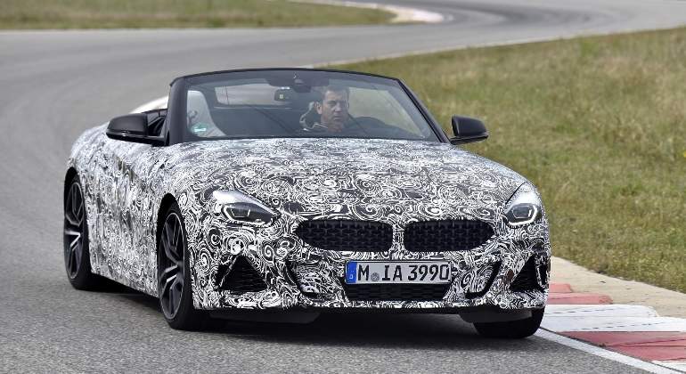 bmw-z4-camuflado-2018-01.jpg