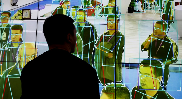 inteligencia-artificial-panel-china-reuters-770x420.png
