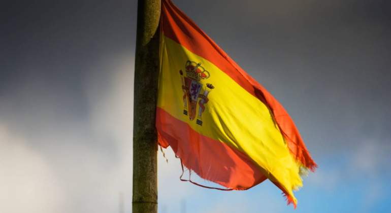 espana-bandera-rota.jpg