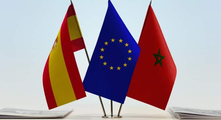 marruecos-ue-espana-banderas-dreamstime.jpg