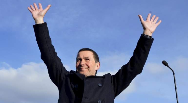 otegi-brazos-2016-reuters.jpg