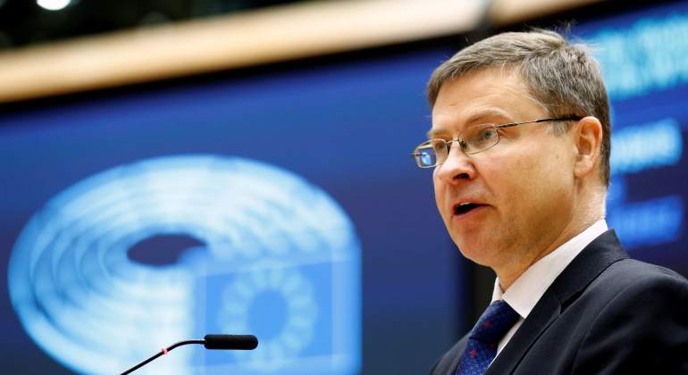 valdis-dombrovskis-reuters-770x420.jpg